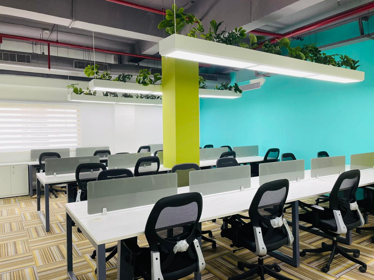 Why Ergonomic Office Furniture is Important for Your Workplace in India